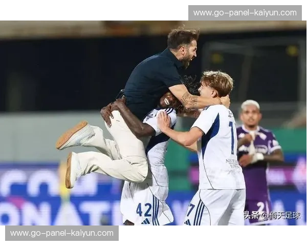 热刺角球防守瞬间展现混合策略成效